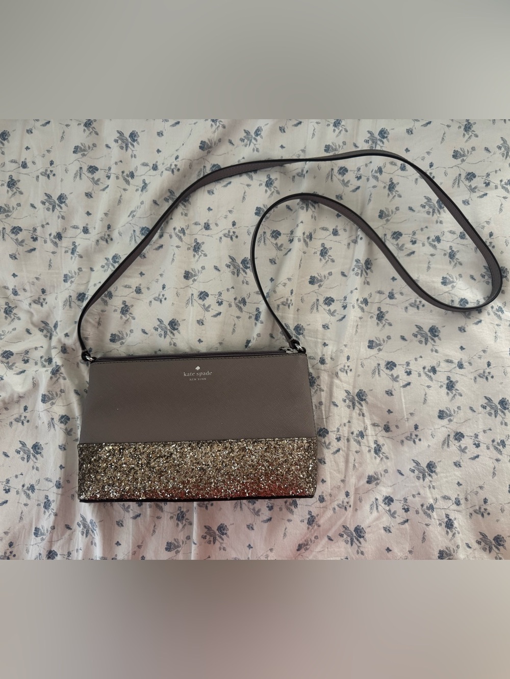 kate spade gray crossbody with gold glitter trim